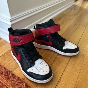 Women’s Size 6 Jordans